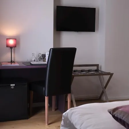 Hotel Le 24